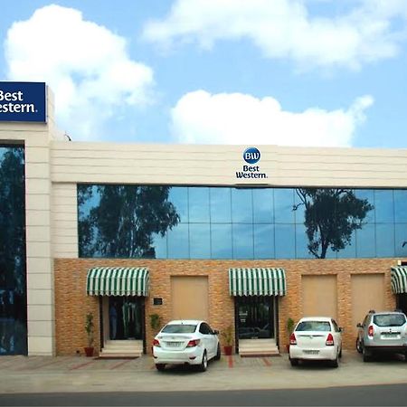 Continent Nakodar Hotel & Resorts Eksteriør bilde